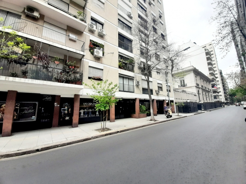 RODRIGUEZ PEÑA 1700